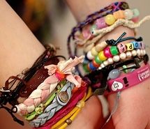 awesome-bangles-bracelets-braids-colorfull-302912.jpg