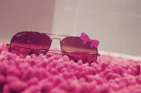 photography-pink-ray-ban-ribbon-sunglasses-favim.com-434139.jpg