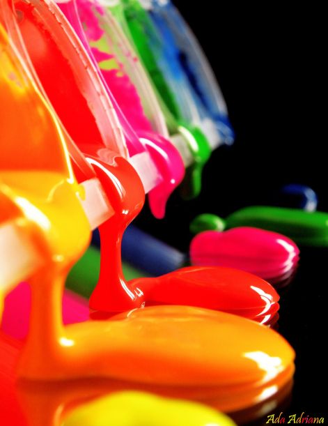 pouring_colors_by_ada_adriana.jpg