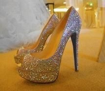 style-fashion-heels-sparkle-465831.jpg
